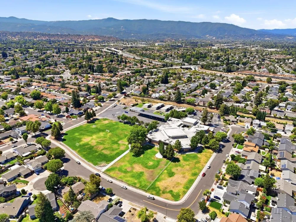 4389 Indigo Drive San Jose, CA 95136