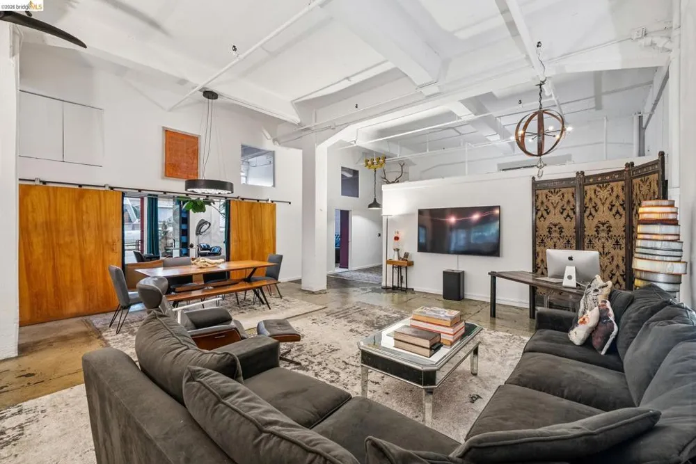 958 28th St. #2825B Oakland, CA 94608