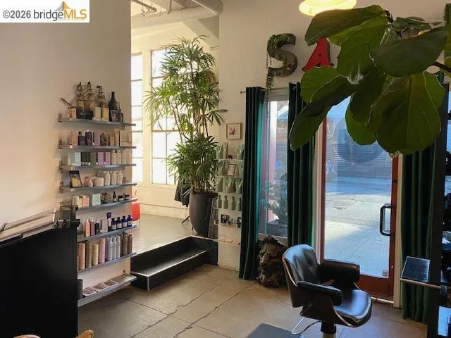 958 28th St. #2825B Oakland, CA 94608