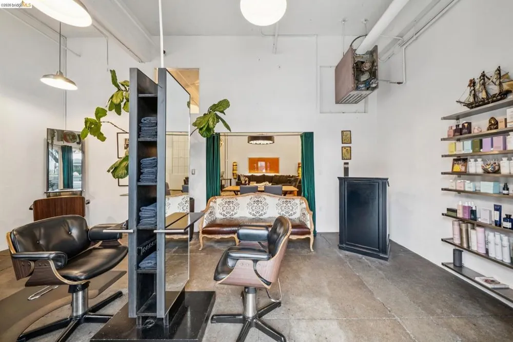 958 28th St. #2825B Oakland, CA 94608