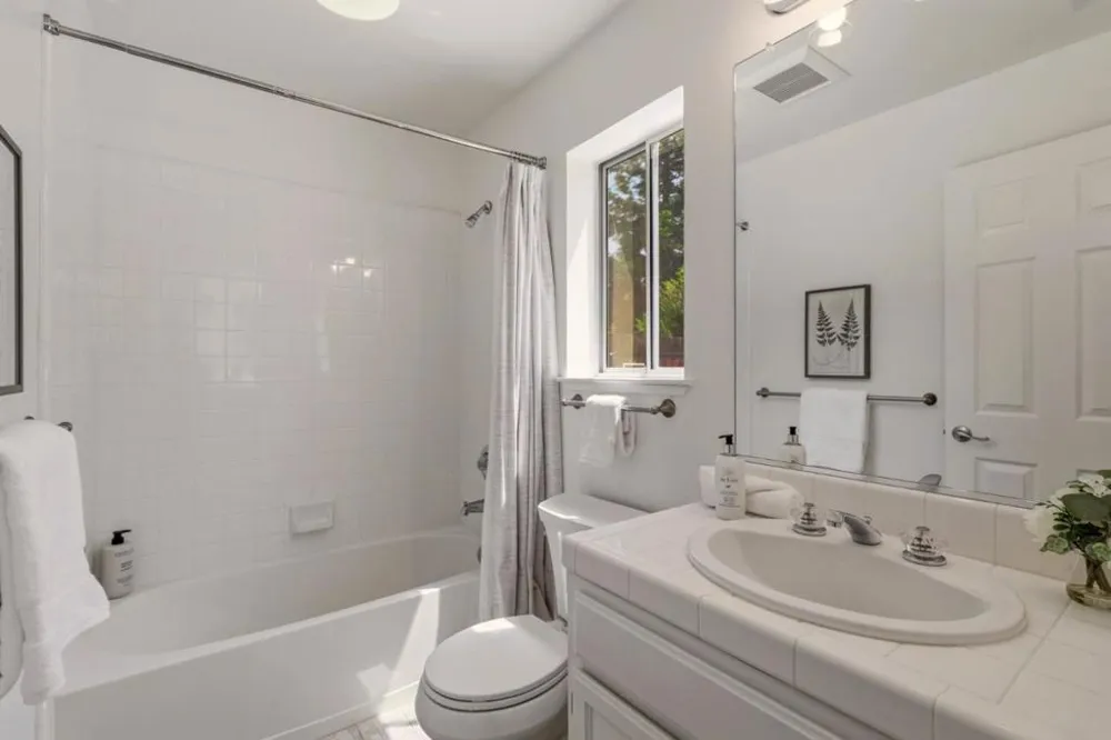 7042 Windward Court San Jose, CA 95135