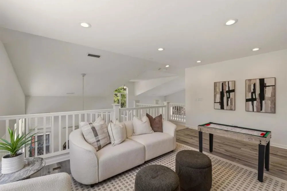7042 Windward Court San Jose, CA 95135