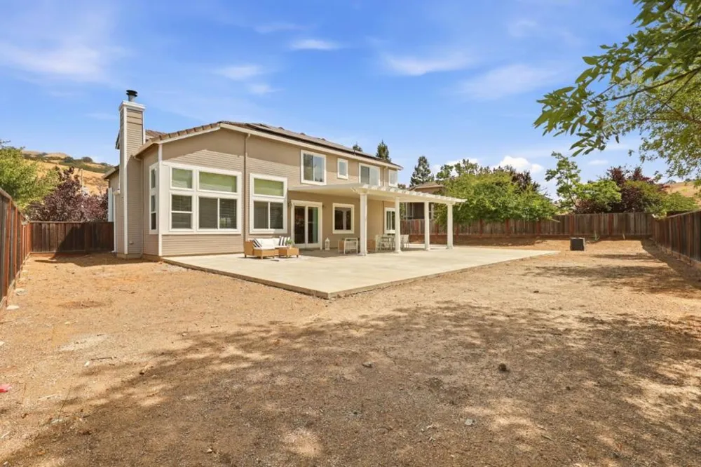7042 Windward Court San Jose, CA 95135
