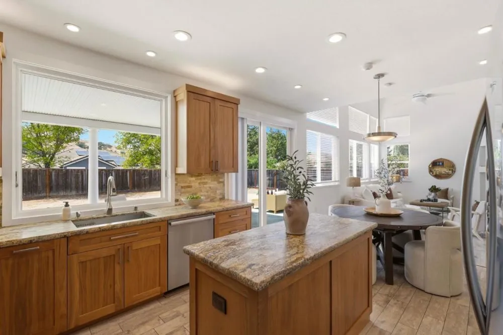 7042 Windward Court San Jose, CA 95135