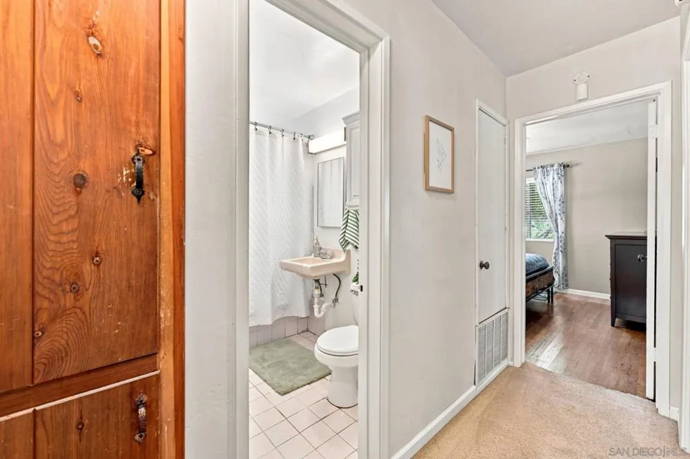 622 W 13th Ave Escondido, CA 92025