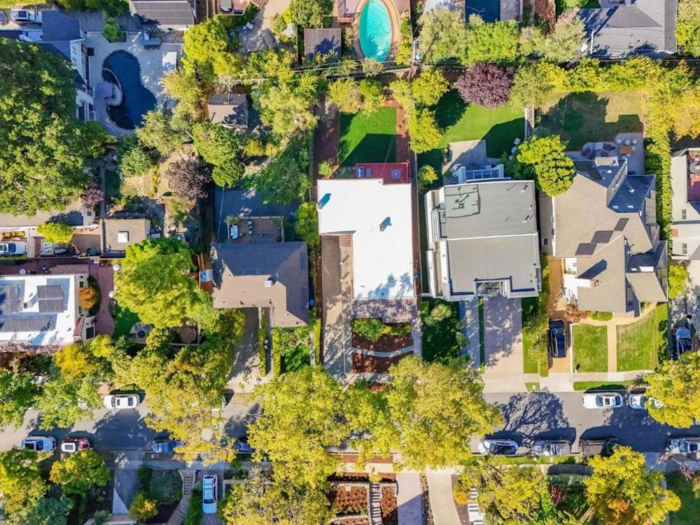 1428 Montero Avenue Burlingame, CA 94010