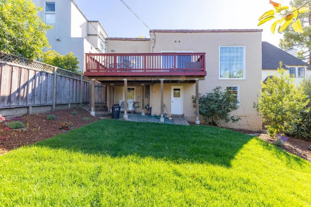 1428 Montero Avenue Burlingame, CA 94010