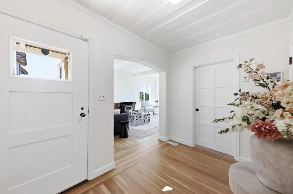 1428 Montero Avenue Burlingame, CA 94010