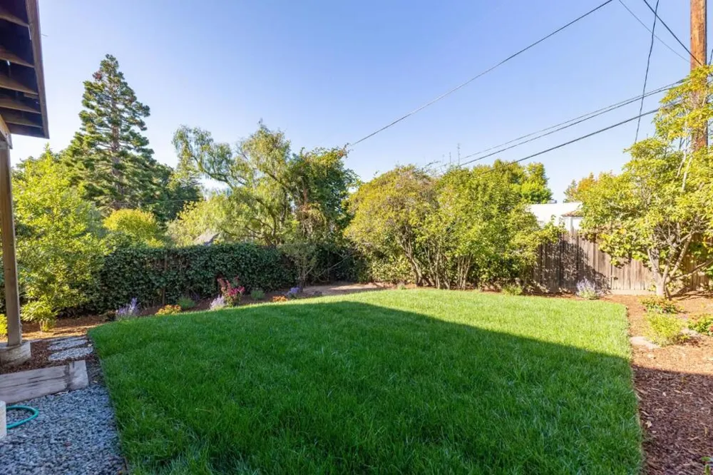 1428 Montero Avenue Burlingame, CA 94010
