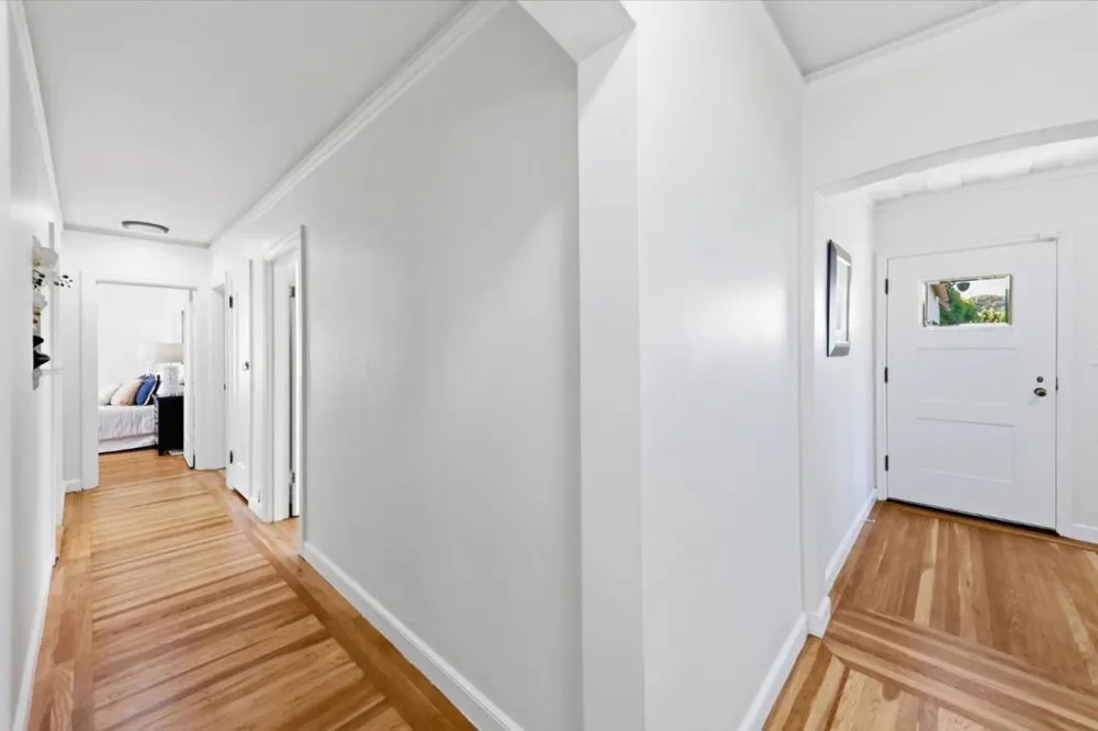 1428 Montero Avenue Burlingame, CA 94010