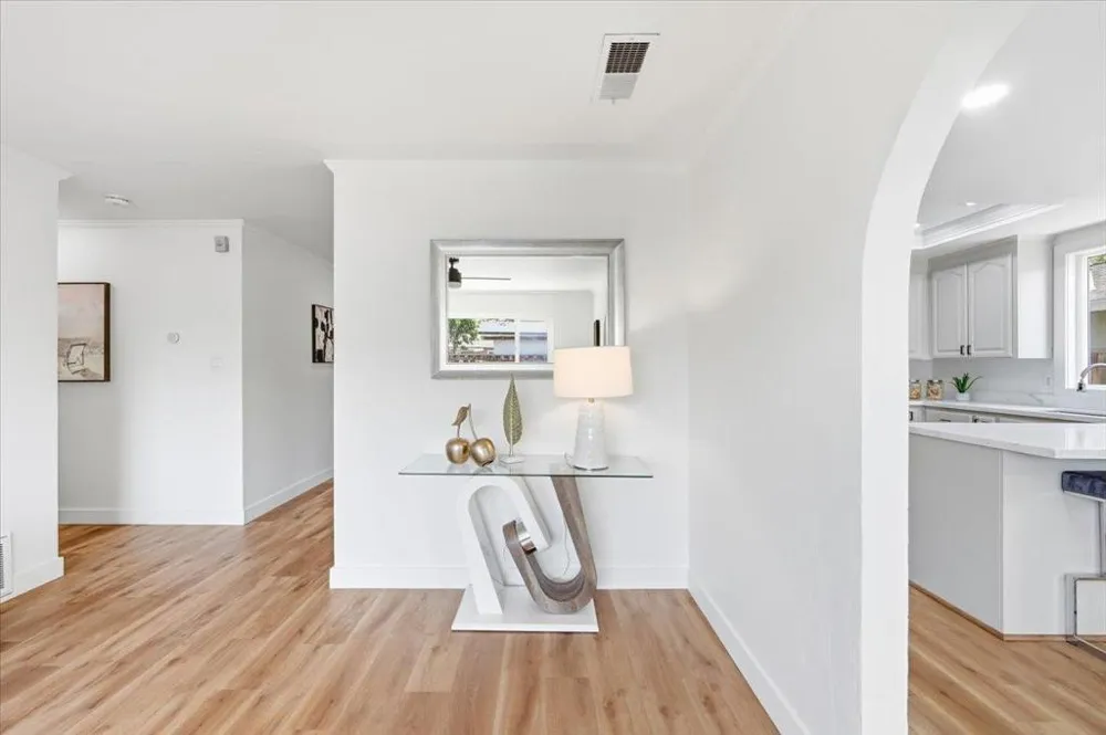 1961 Mclaughlin Avenue San Jose, CA 95122