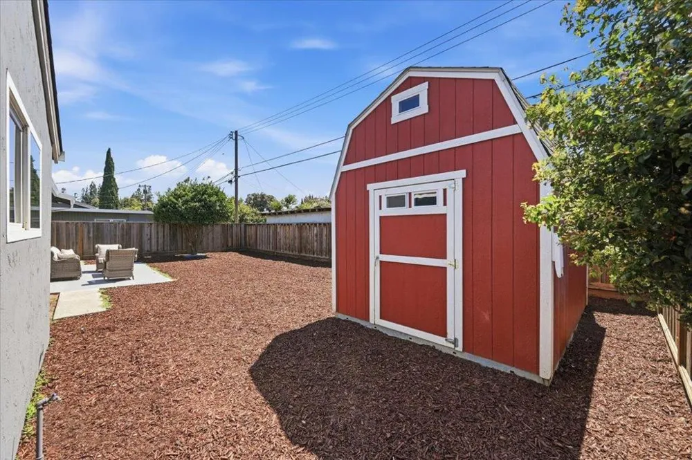 1961 Mclaughlin Avenue San Jose, CA 95122