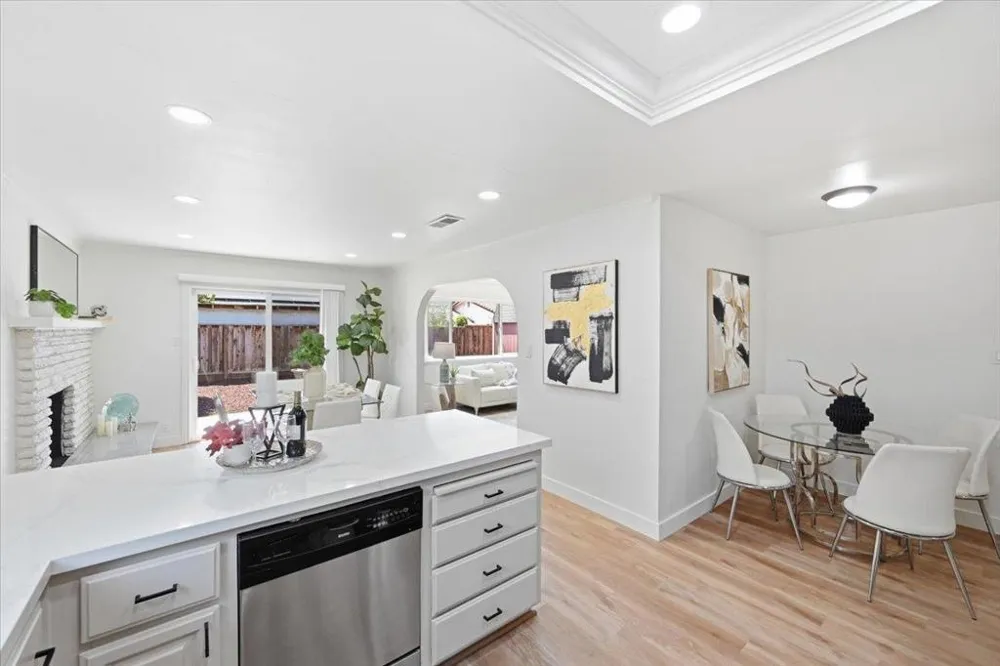1961 Mclaughlin Avenue San Jose, CA 95122
