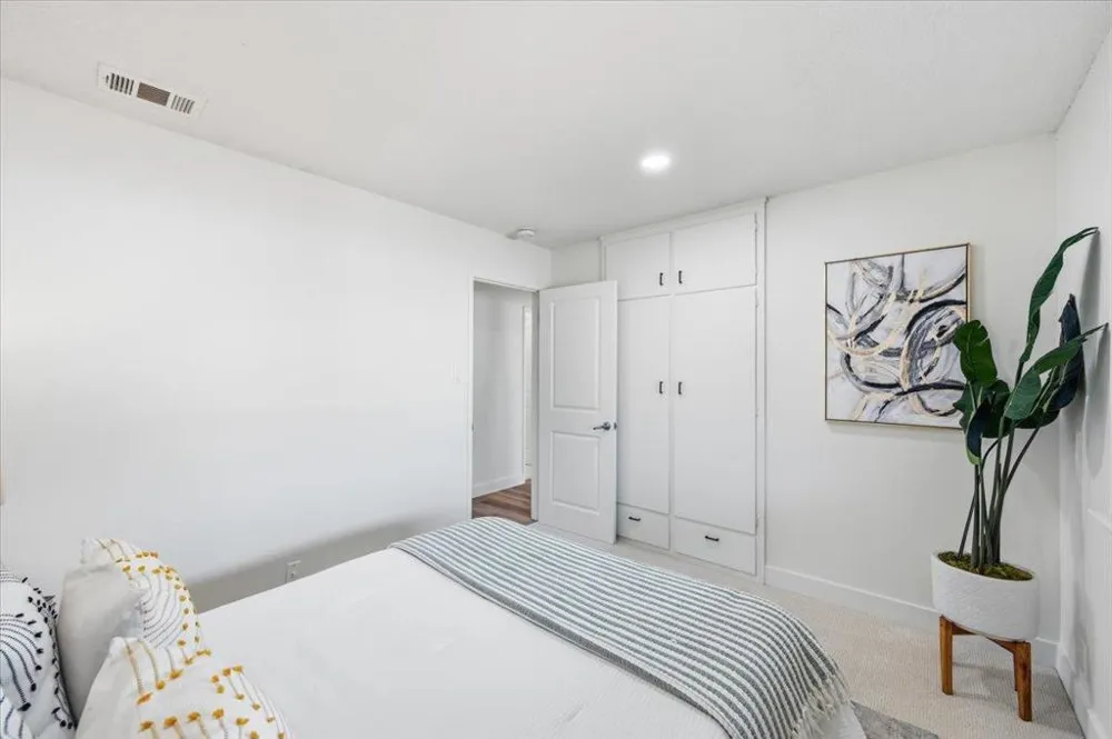 1961 Mclaughlin Avenue San Jose, CA 95122
