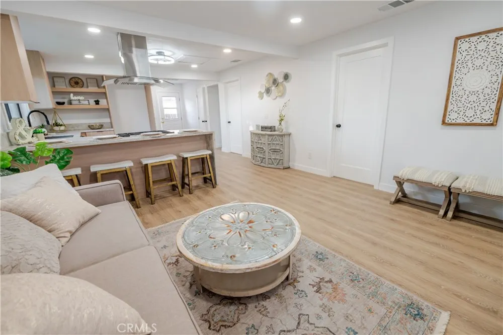 3117 Main Los Angeles, CA 90031