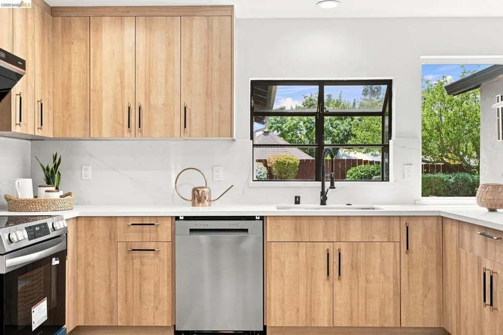 509 Junipero St Pleasanton, CA 94566