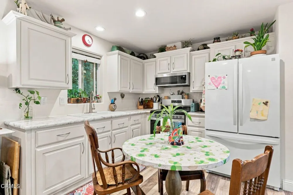 569 Tico Road Ojai, CA 93023