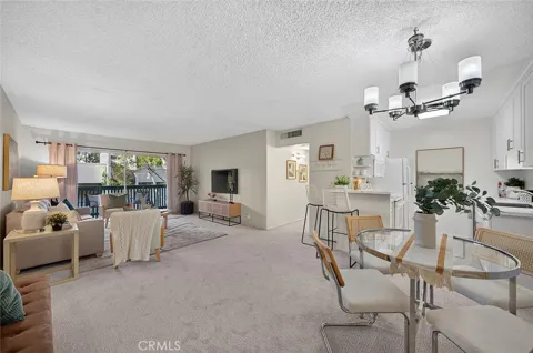 576 Bellflower #320