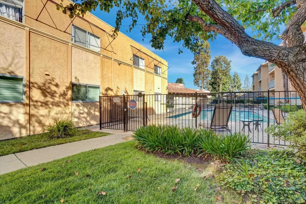 6955 Alvarado Rd #61 San Diego, CA 92120