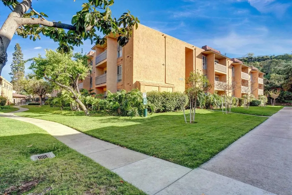 6955 Alvarado Rd #61 San Diego, CA 92120