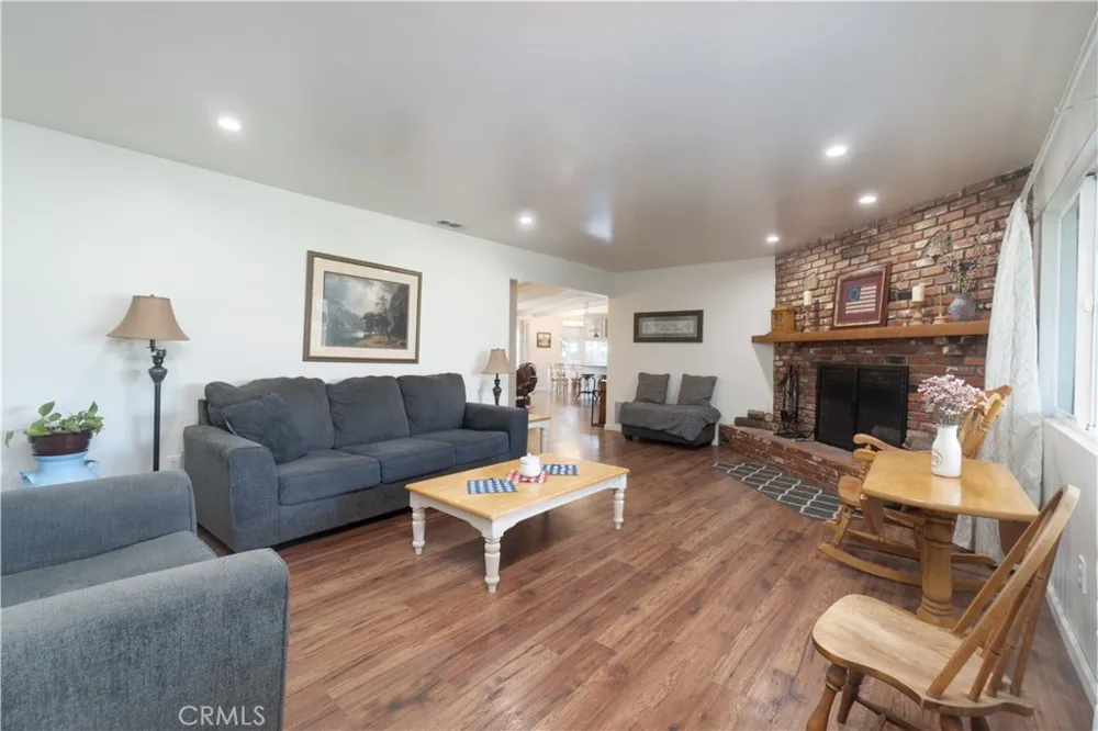 3679 Sierra Norco, CA 92860