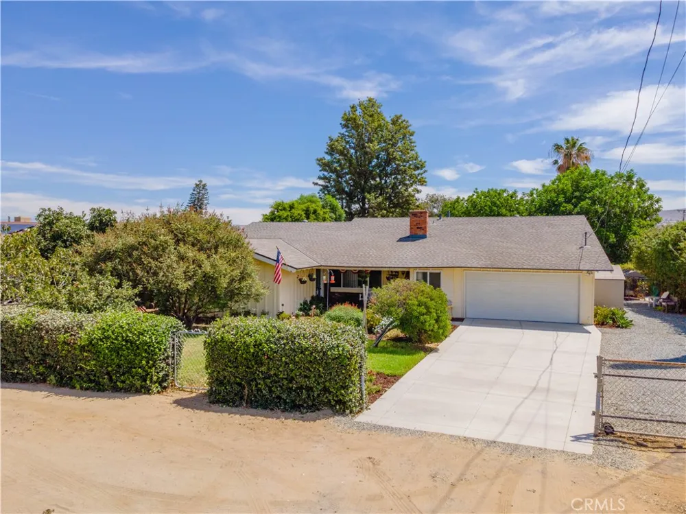 3679 Sierra Norco, CA 92860
