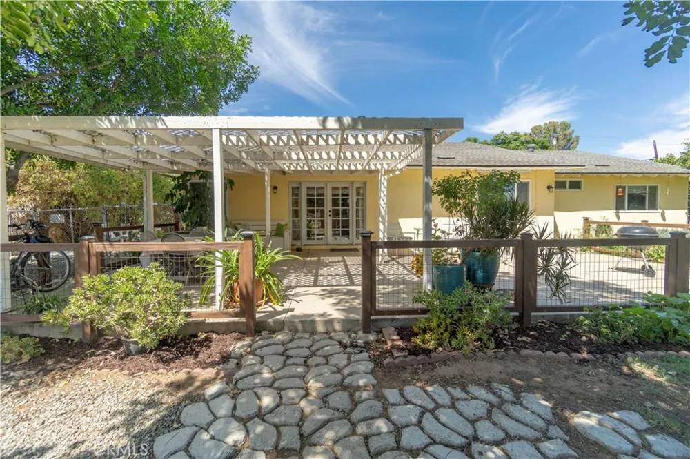 3679 Sierra Norco, CA 92860
