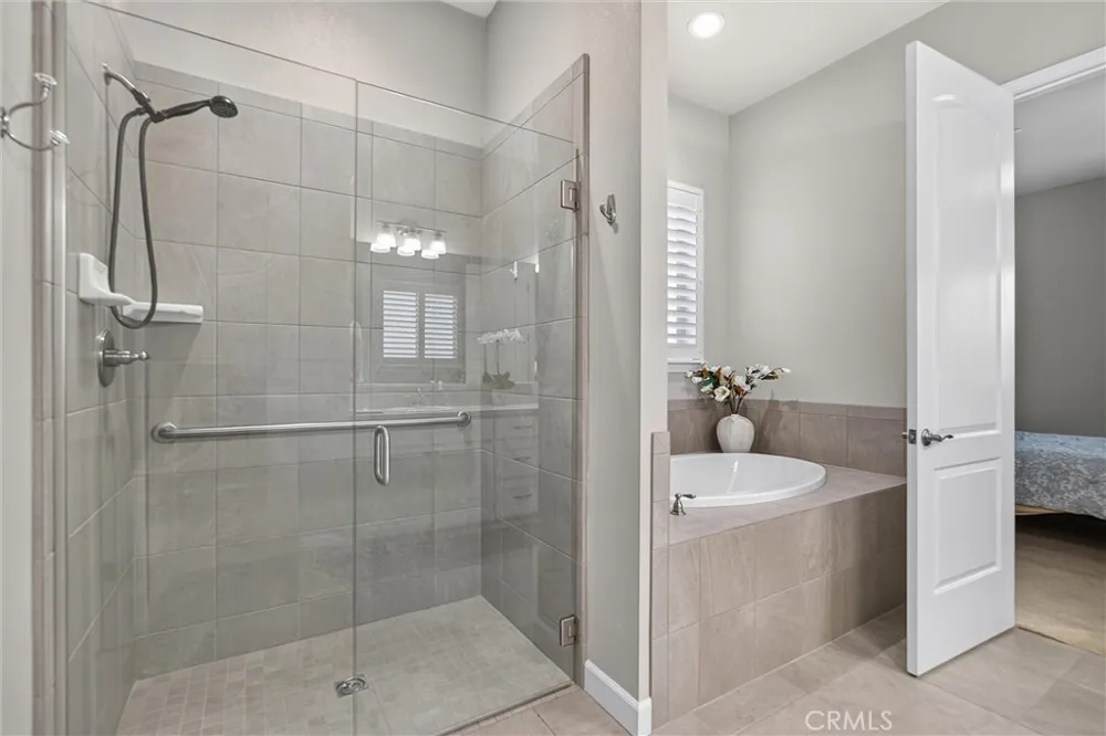 2768 Via Roma Chico, CA 95928