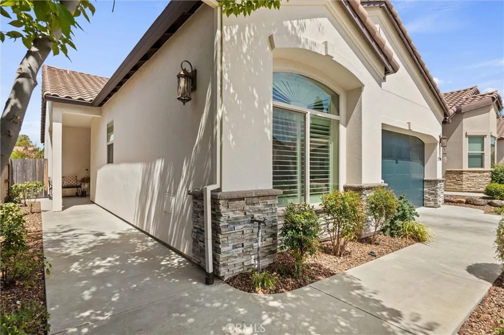 2768 Via Roma Chico, CA 95928