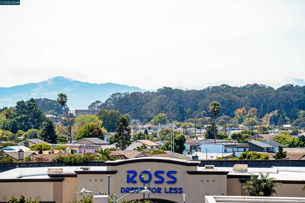 630 27Th St Richmond, CA 94804