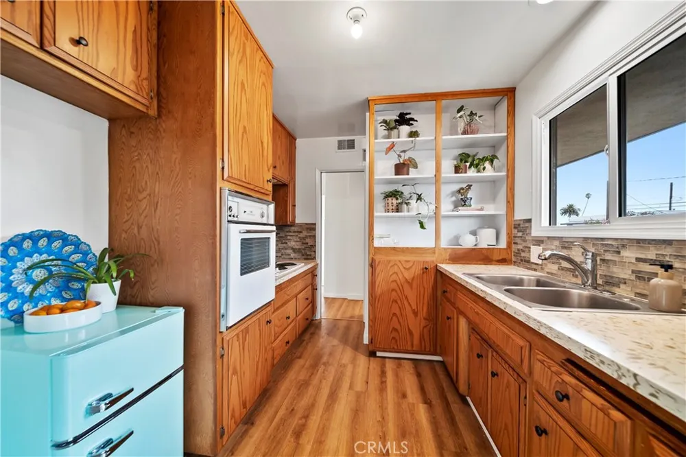 311 Cherry Avenue #2 Long Beach, CA 90802
