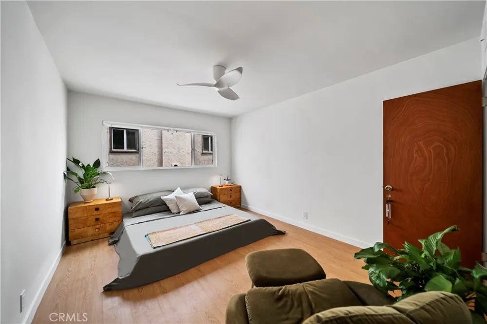 311 Cherry Avenue #2 Long Beach, CA 90802