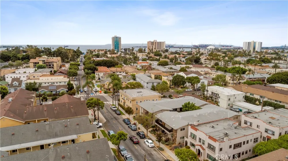 311 Cherry Avenue #2 Long Beach, CA 90802