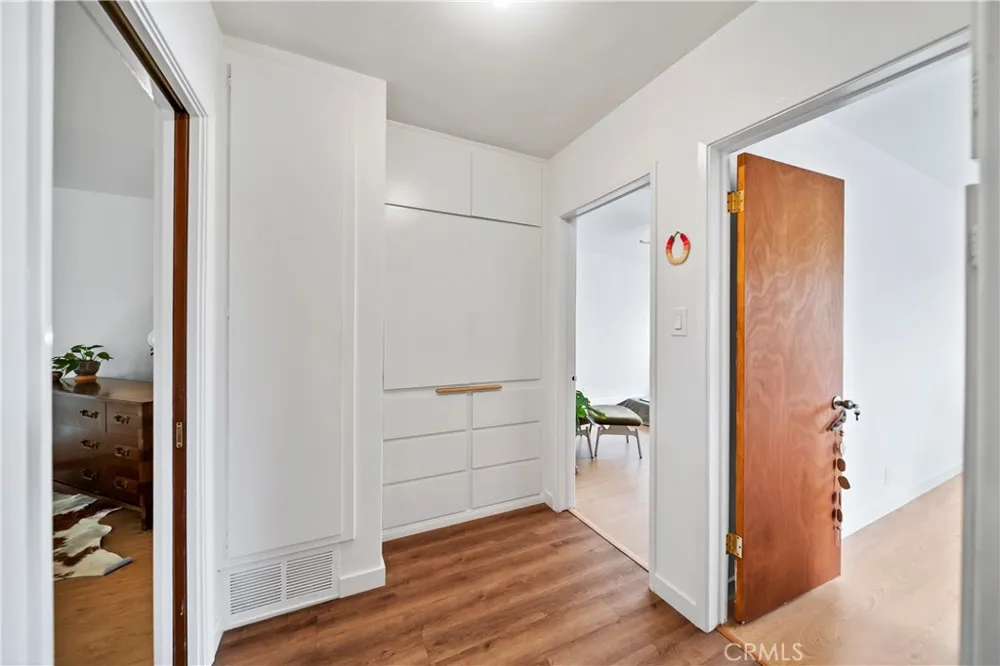 311 Cherry Avenue #2 Long Beach, CA 90802