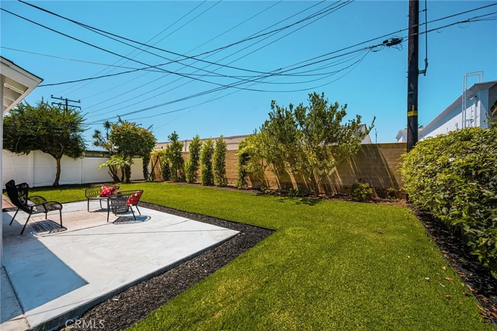 20031 Shorewood Circle Huntington Beach, CA 92646