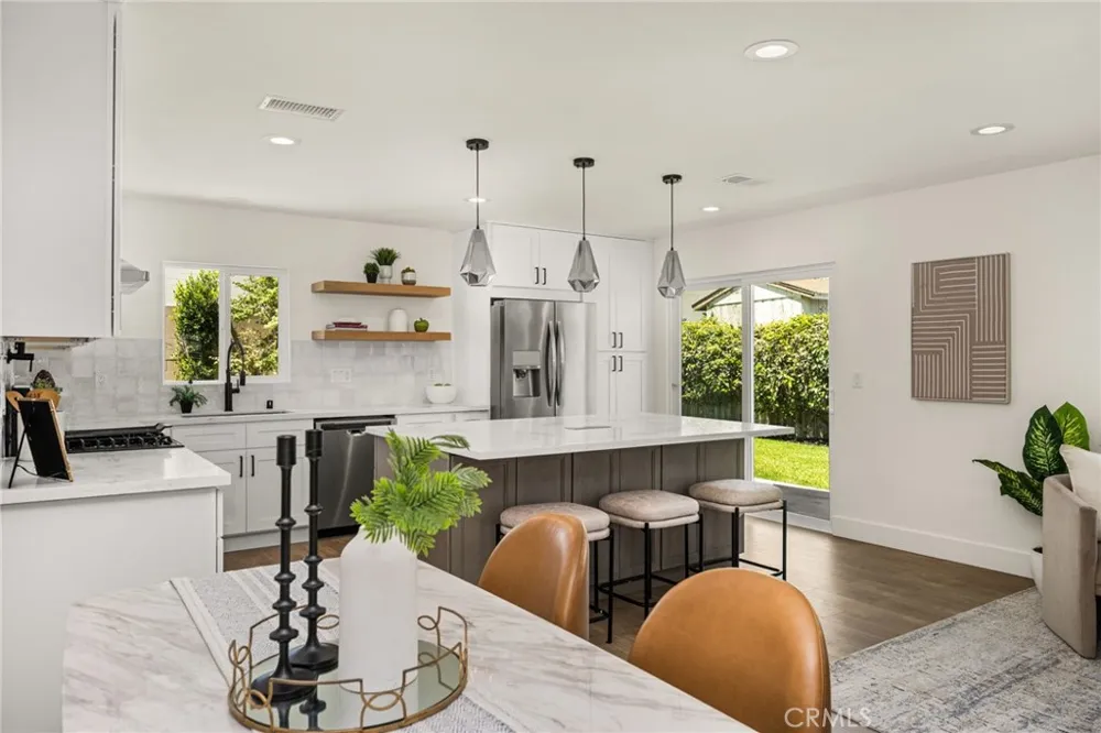 20031 Shorewood Circle Huntington Beach, CA 92646
