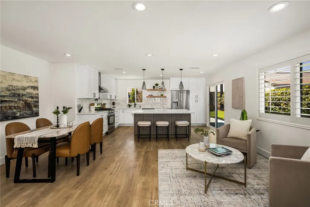 20031 Shorewood Circle Huntington Beach, CA 92646