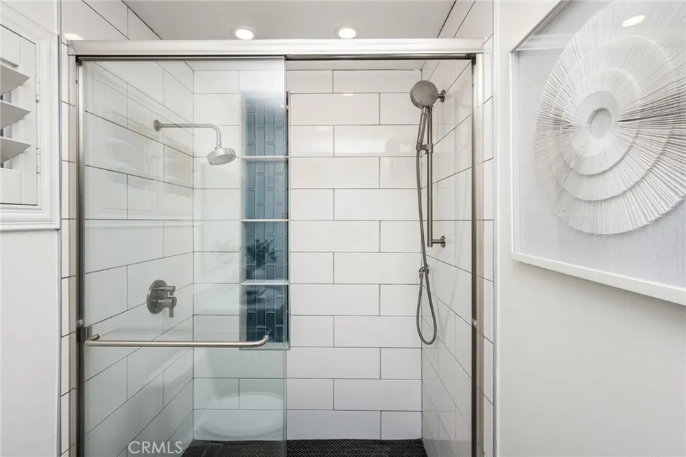 20031 Shorewood Circle Huntington Beach, CA 92646