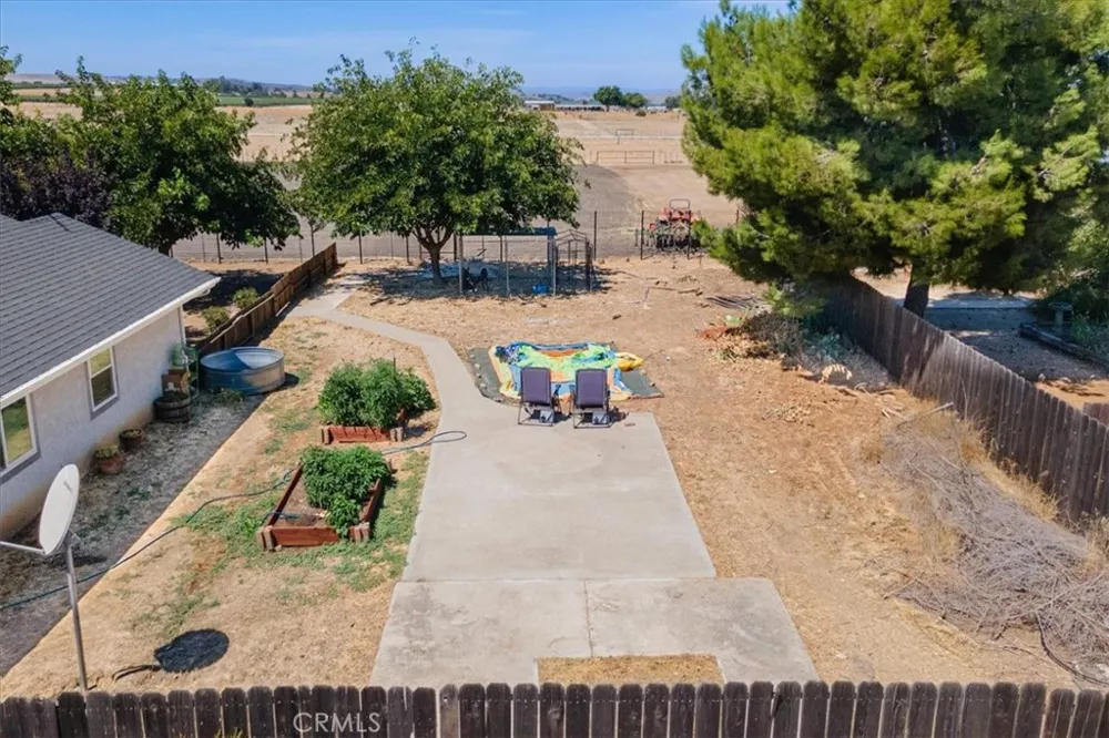 140 Mesa Grande Shandon, CA 93461