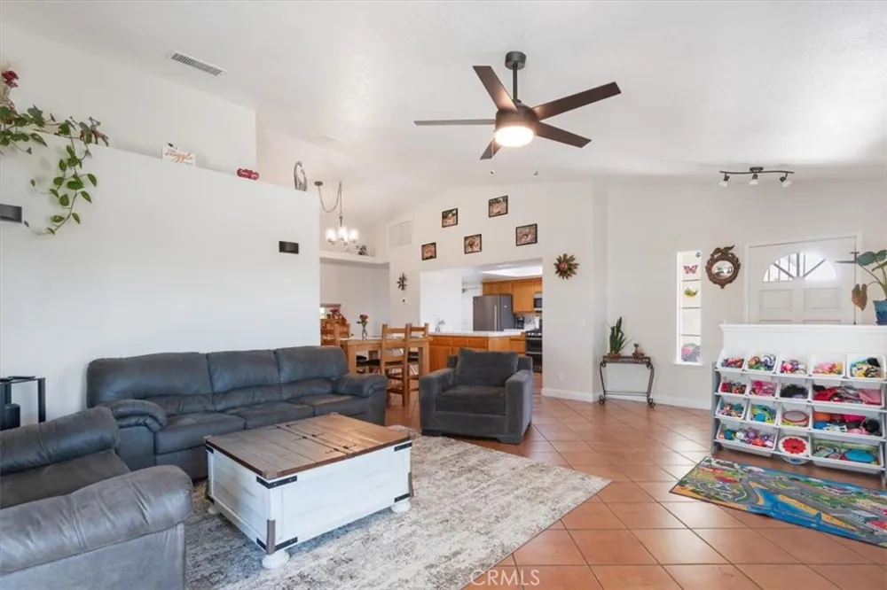 140 Mesa Grande Shandon, CA 93461