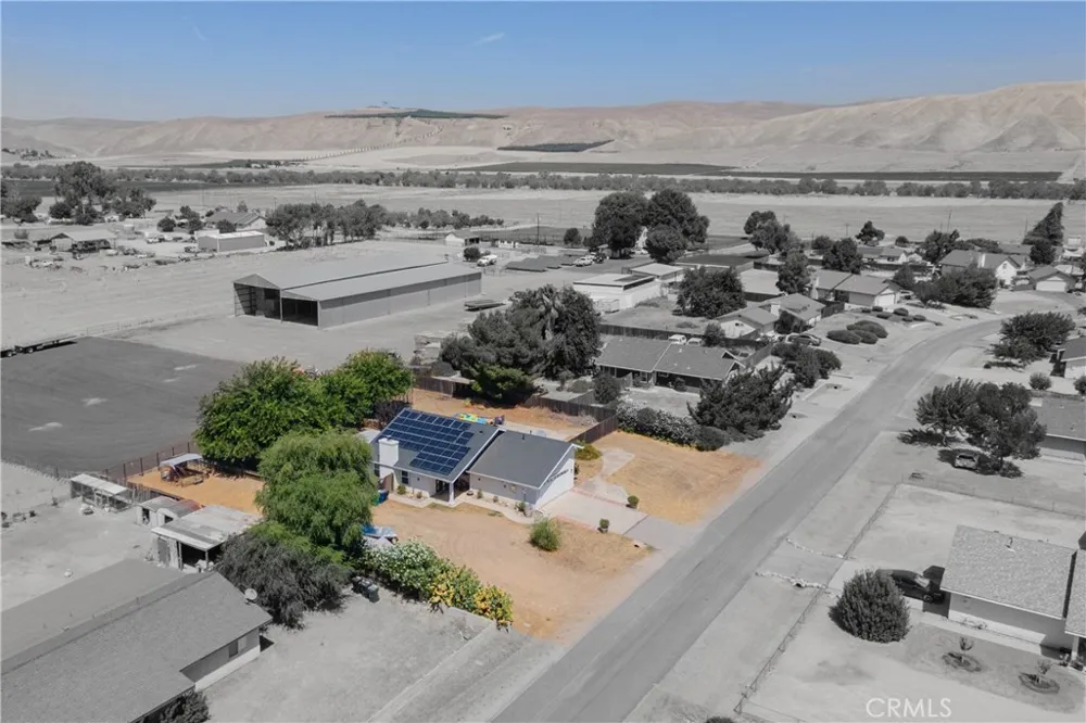 140 Mesa Grande Shandon, CA 93461