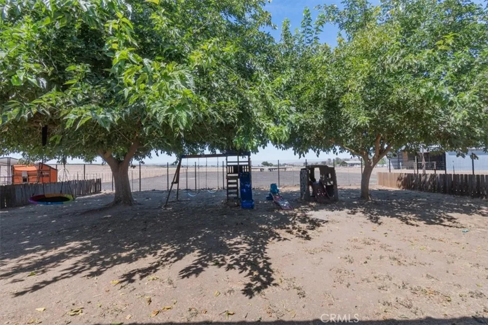 140 Mesa Grande Shandon, CA 93461