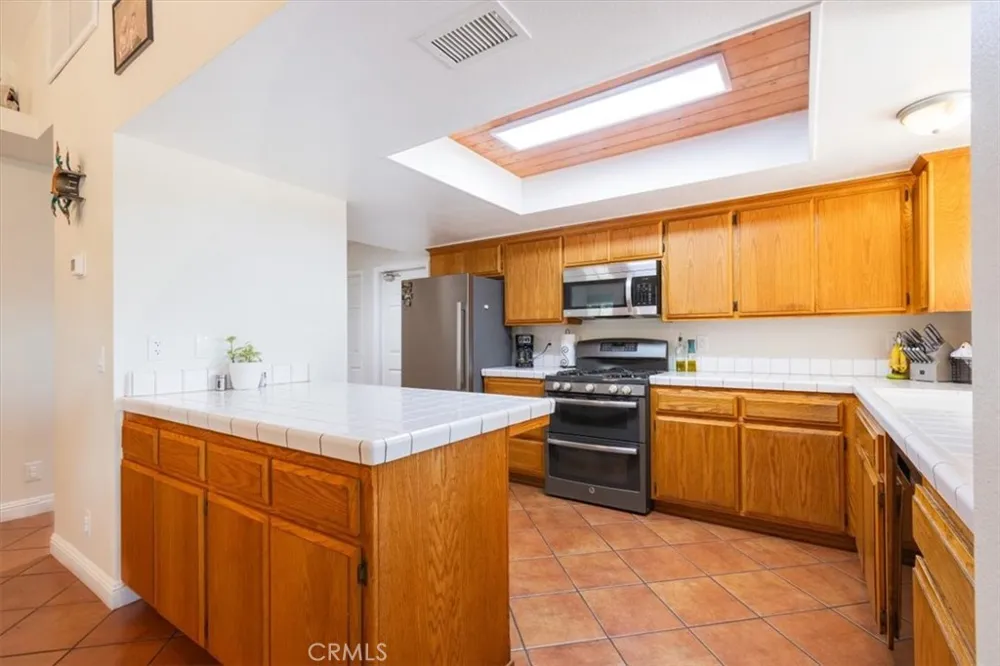140 Mesa Grande Shandon, CA 93461