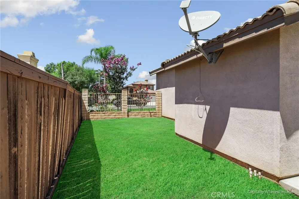 972 Creston Beaumont, CA 92223