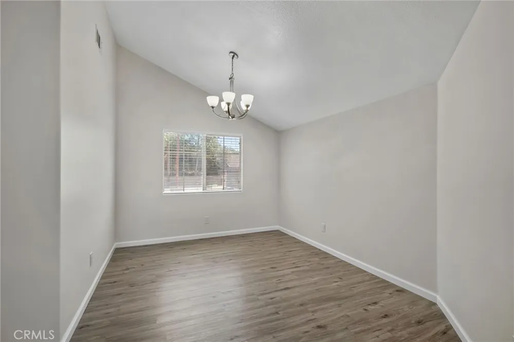 972 Creston Beaumont, CA 92223