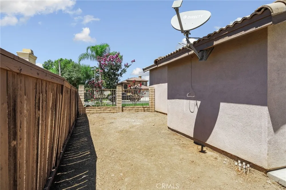 972 Creston Beaumont, CA 92223