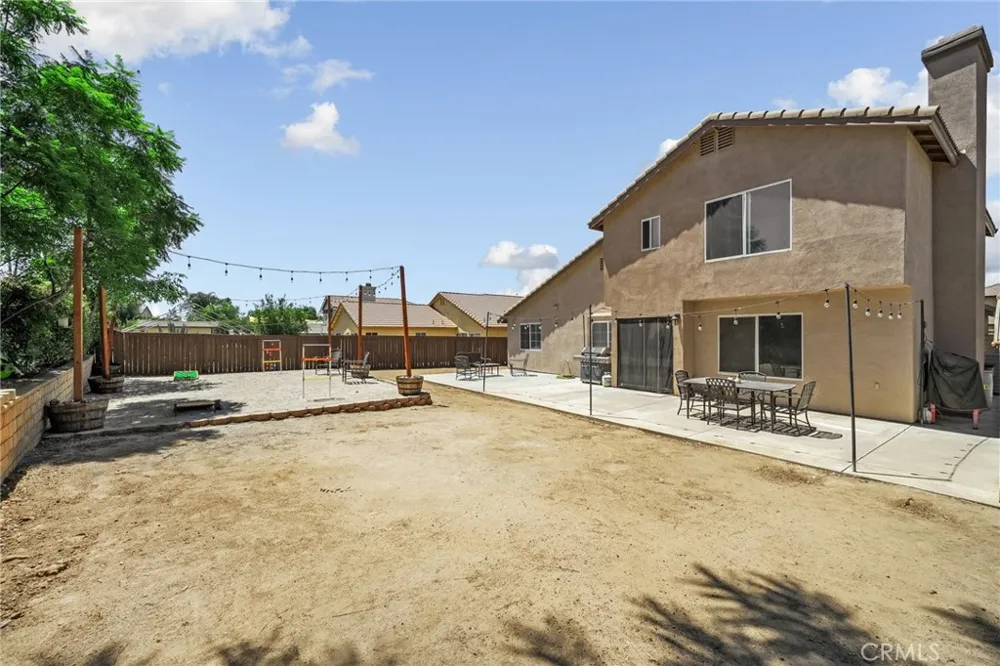 972 Creston Beaumont, CA 92223
