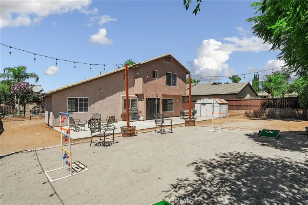 972 Creston Beaumont, CA 92223