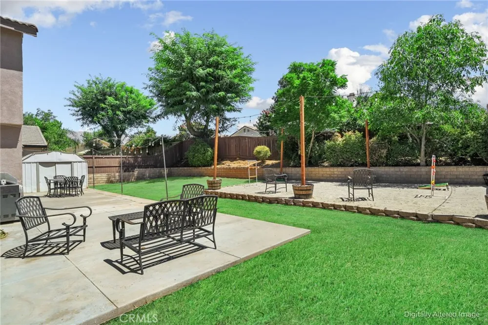 972 Creston Beaumont, CA 92223