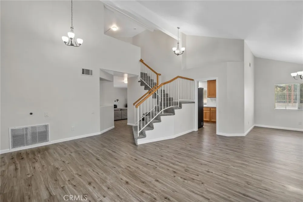 972 Creston Beaumont, CA 92223
